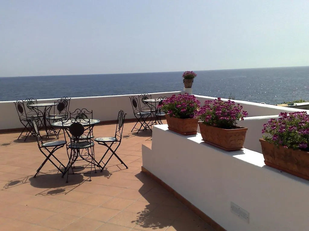 Hotel Punta Barone Santa Marina Salina